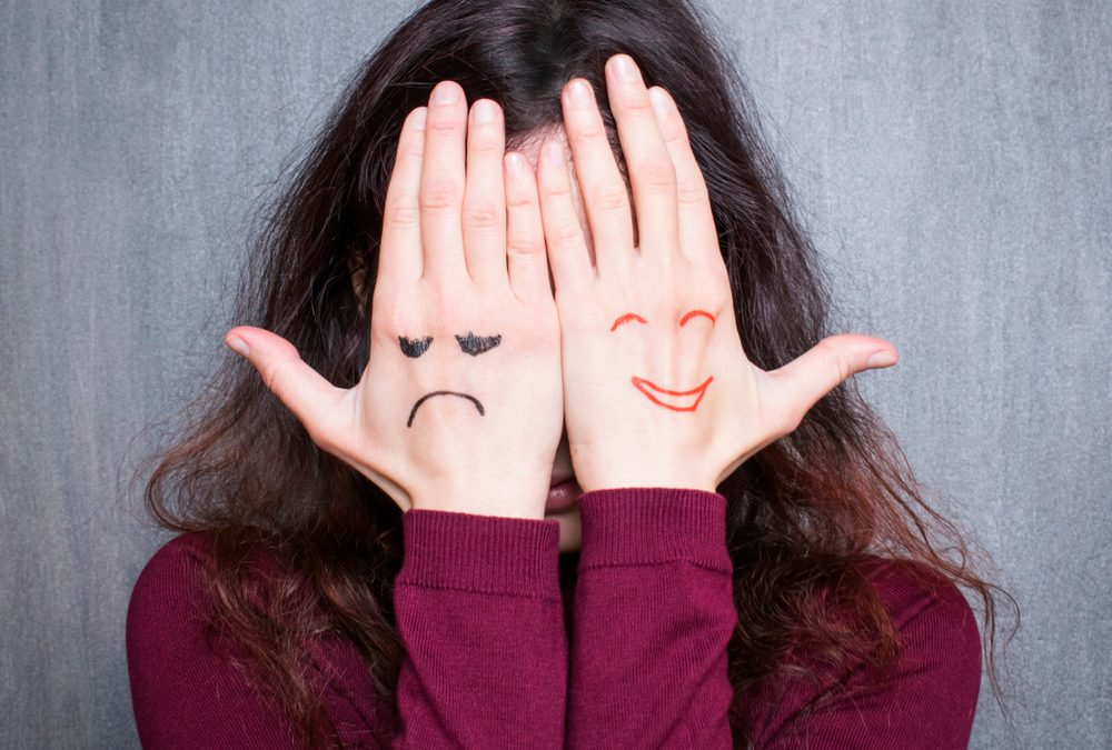 危机处理：识别与应对高/低血糖的“警报”