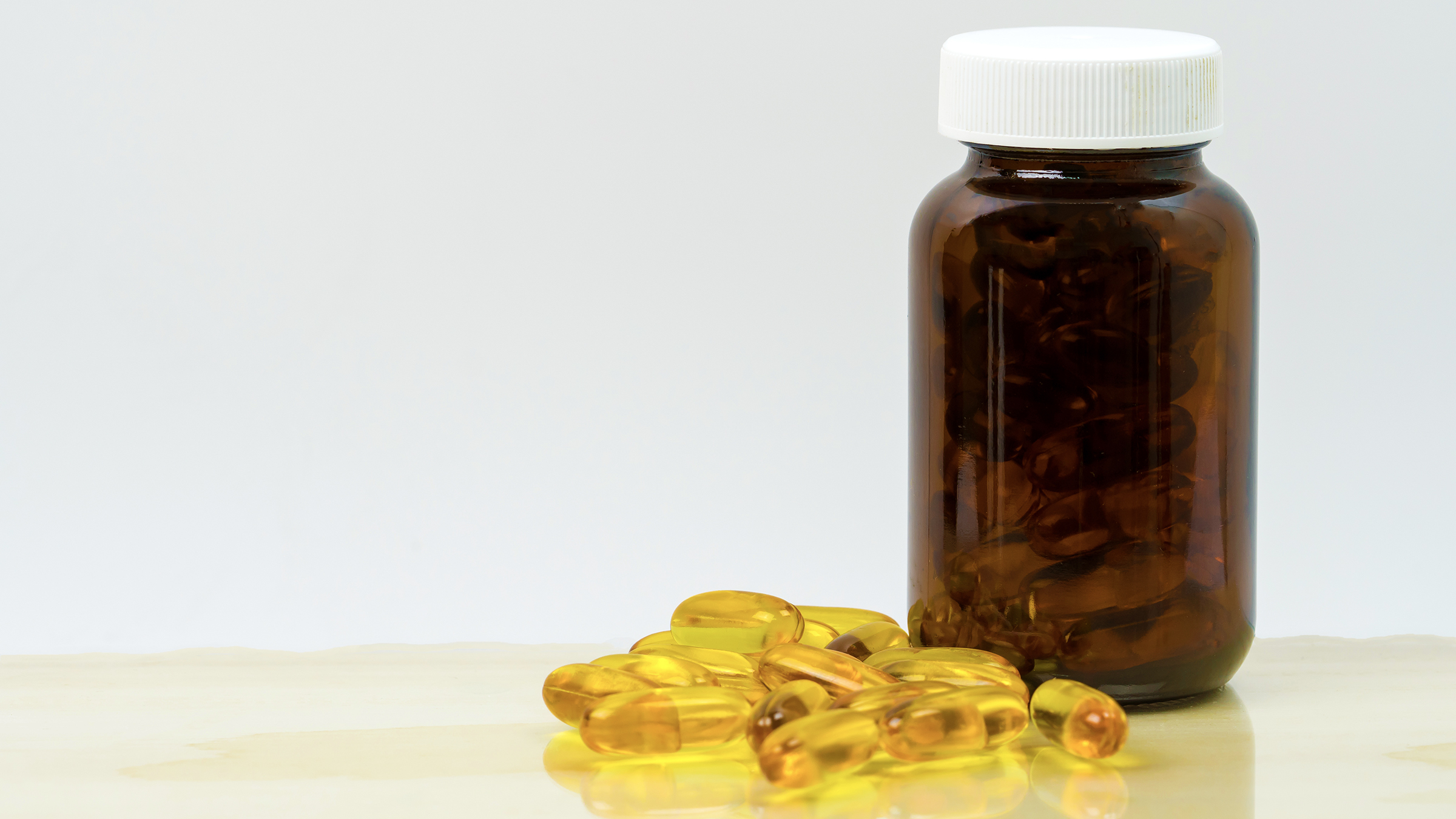 Lovaza——高浓度 Omega-3 的“平衡派”鼻祖